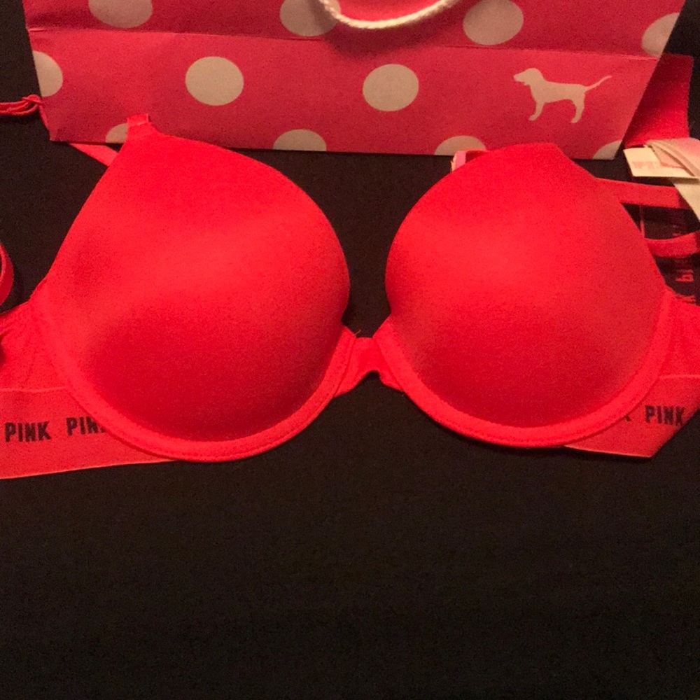 PINK RED BRA NEW WITH TAGS NEVER BEEN WORN
